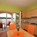 In Karbuni With Sea View, Terrace, Air Conditioning, W-lan 3609-3 아파트 Blato (Korcula)