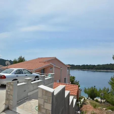 Apartman In Karbuni With Sea View, Terrace, Air Conditioning, W-lan 3609-3 *