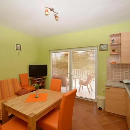 In Karbuni With Sea View, Terrace, Air Conditioning, W-lan 3609-3 شقة *