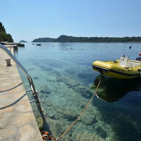 In Karbuni With Sea View, Terrace, Air Conditioning, W-lan 3609-3 شقة *