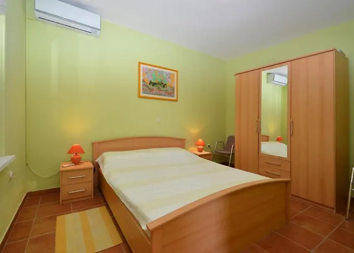 In Karbuni With Sea View, Terrace, Air Conditioning, W-lan 3609-3 Apartament